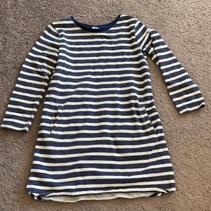 Who doesn’t love a dress with pockets😁